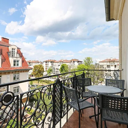 Korona Krolow * Świnoujście